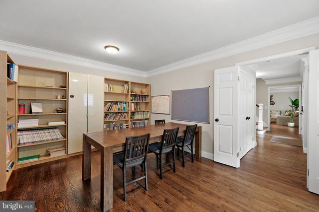 13112 LAUREL GLEN RD, Clifton, VA 20124