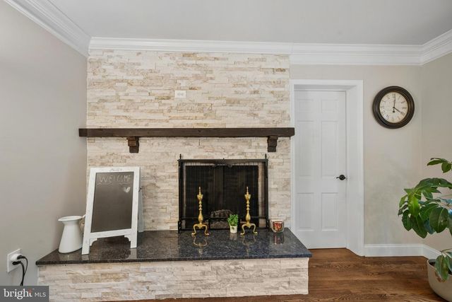 13112 LAUREL GLEN RD, Clifton, VA 20124