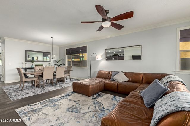 2738 E CHERRY HILL Drive, Gilbert, AZ 85298