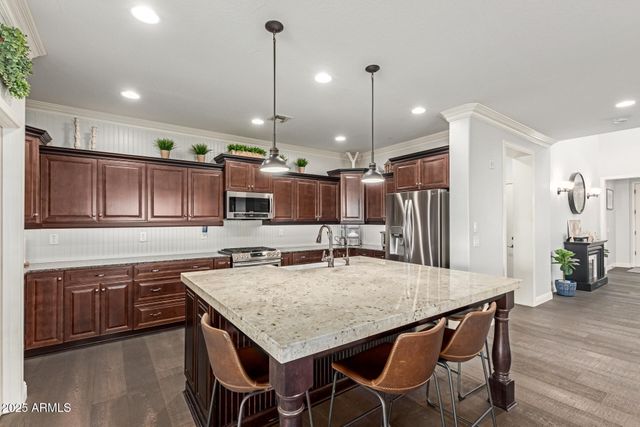 2738 E CHERRY HILL Drive, Gilbert, AZ 85298