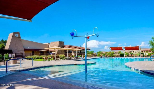 2738 E CHERRY HILL Drive, Gilbert, AZ 85298