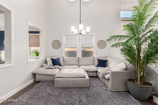 2738 E CHERRY HILL Drive, Gilbert, AZ 85298