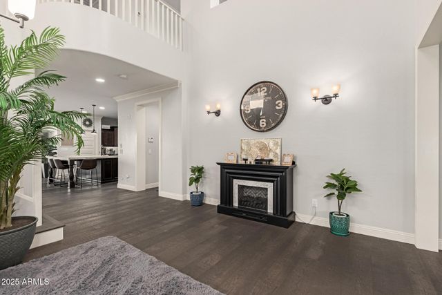 2738 E CHERRY HILL Drive, Gilbert, AZ 85298