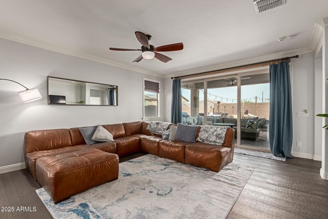 2738 E CHERRY HILL Drive, Gilbert, AZ 85298