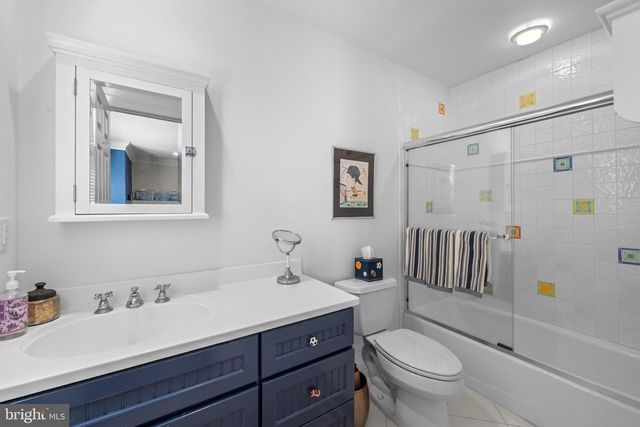 825 HAGYS FORD RD, Penn Valley, PA 19072