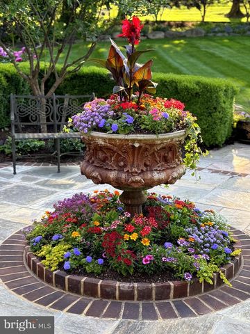 825 HAGYS FORD RD, Penn Valley, PA 19072