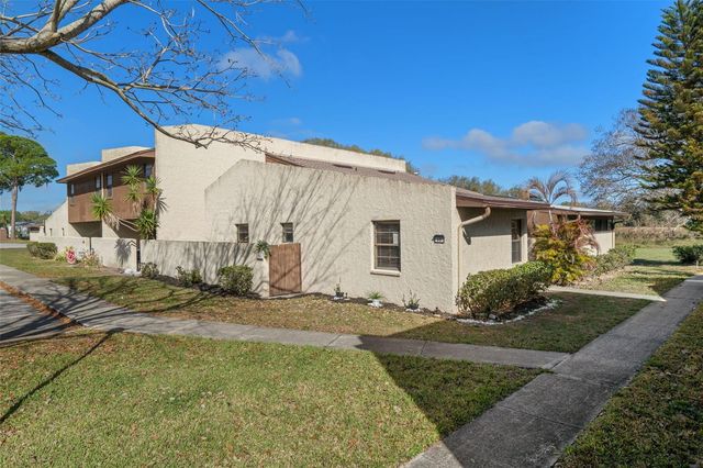 1880 N CRYSTAL LAKE DRIVE 65, Lakeland, FL 33801