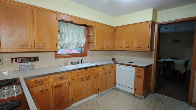 4742 Trier Road, Fort Wayne, IN 46815