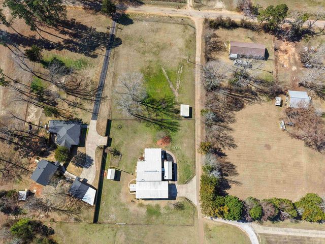 16310 County Road 373, Gladewater, TX 75647