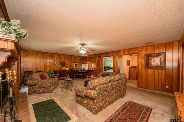 1668 FM 2685, Gladewater, TX 75647