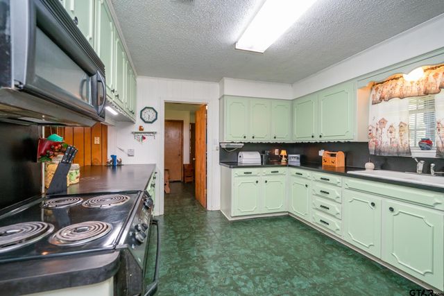 1668 FM 2685, Gladewater, TX 75647