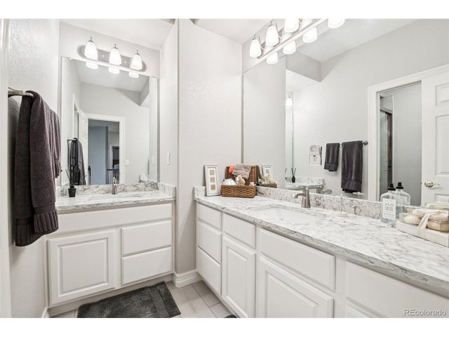 14315 W Dartmouth Dr, Lakewood, CO 80228