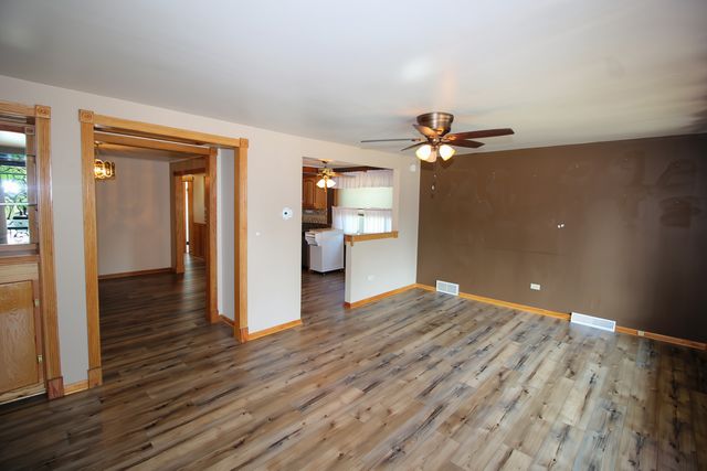 10756 S Albany Avenue, Chicago, IL 60655