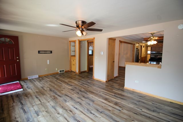 10756 S Albany Avenue, Chicago, IL 60655