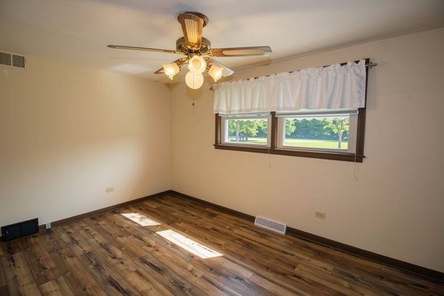 10756 S Albany Avenue, Chicago, IL 60655