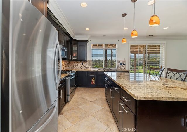 3939 Holly Springs, Corona, CA 92881