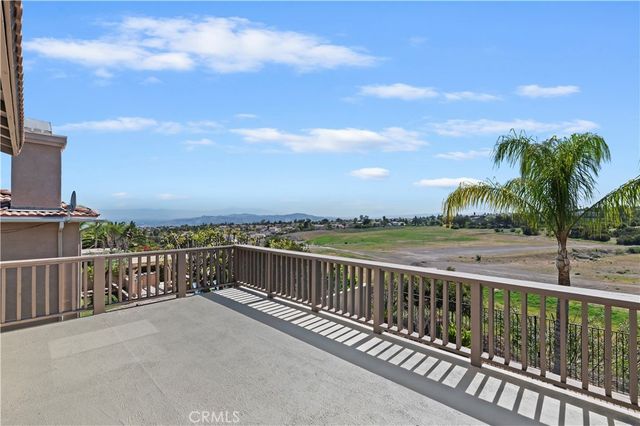 3939 Holly Springs, Corona, CA 92881