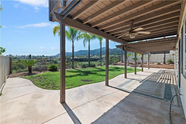 3939 Holly Springs, Corona, CA 92881