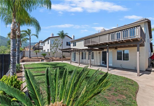 3939 Holly Springs, Corona, CA 92881