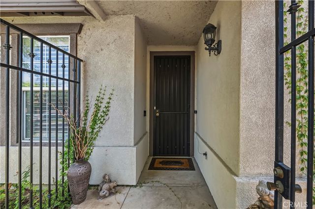 3939 Holly Springs, Corona, CA 92881