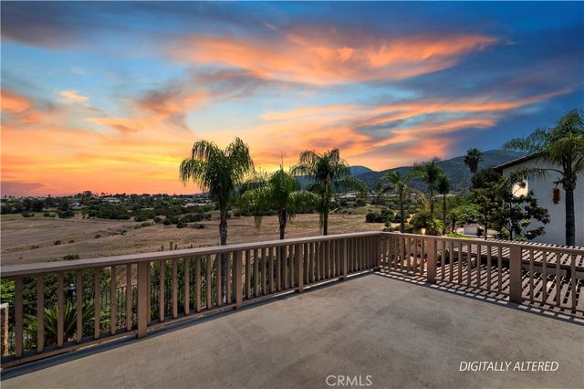 3939 Holly Springs, Corona, CA 92881