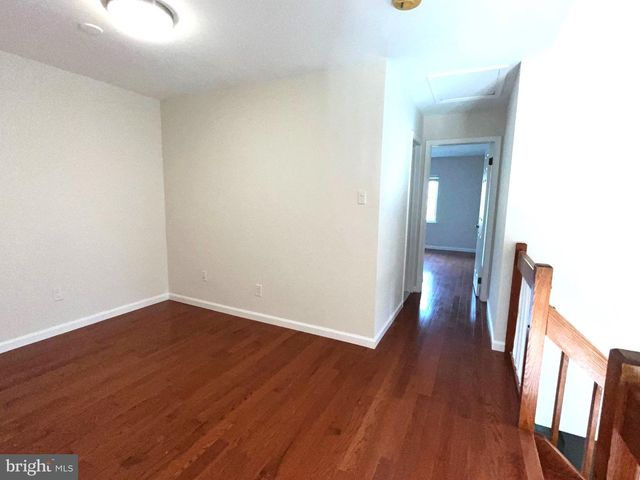 40-H ROXBURY CT, Princeton, NJ 08540