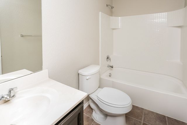 4252 Glen Abbey Drive, Fort Worth, TX 76036