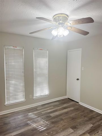 16330 Cypress Point Drive, Cypress, TX 77429