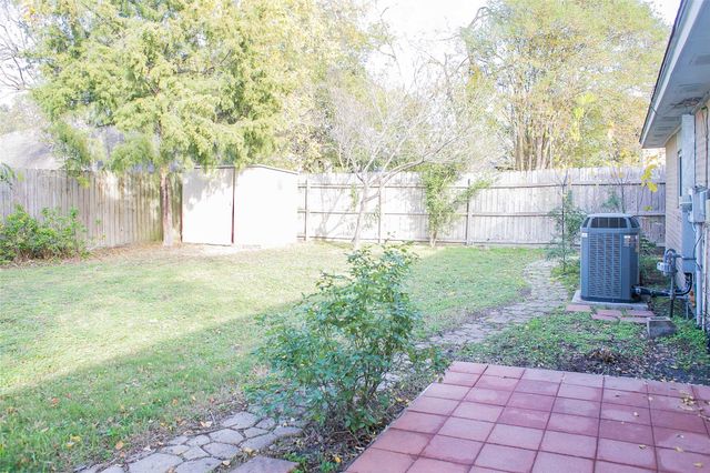 16330 Cypress Point Drive, Cypress, TX 77429