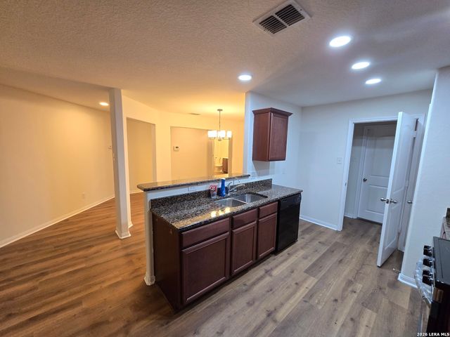12150 LUCKEY VW, San Antonio, TX 78252