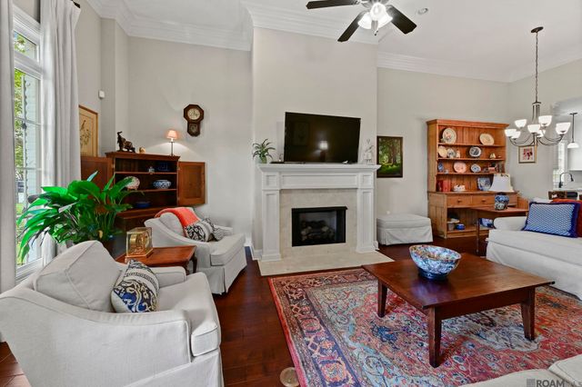 14044 Wetherly Dr, Baton Rouge, LA 70810