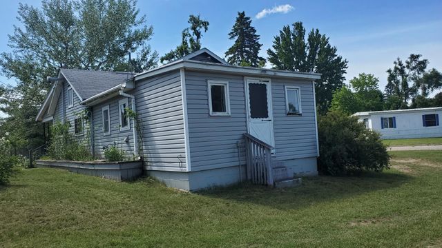 659 Prairie Street, Clare, MI 48617