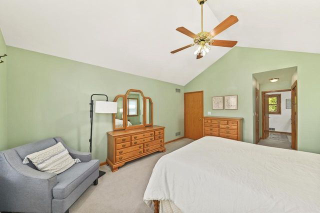 W151N10742 Preserve PARKWAY, Germantown, WI 53022