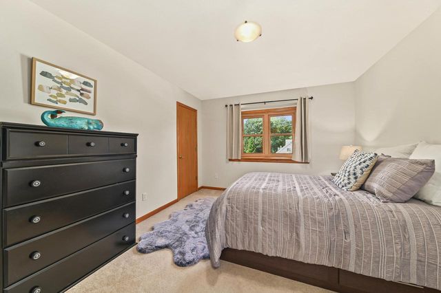 W151N10742 Preserve PARKWAY, Germantown, WI 53022