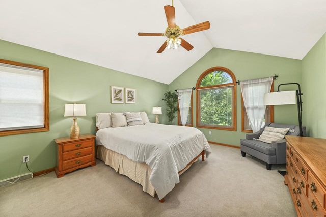 W151N10742 Preserve PARKWAY, Germantown, WI 53022