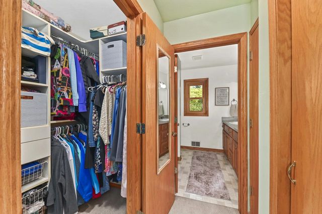 W151N10742 Preserve PARKWAY, Germantown, WI 53022