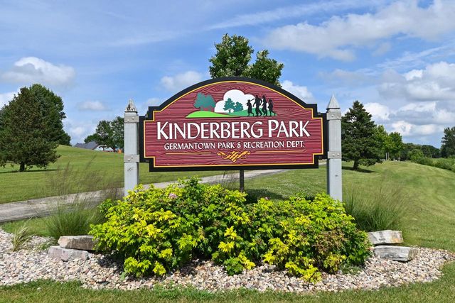 W151N10742 Preserve PARKWAY, Germantown, WI 53022