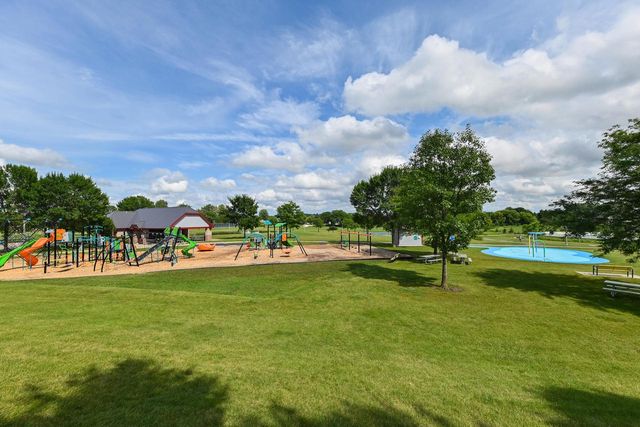 W151N10742 Preserve PARKWAY, Germantown, WI 53022
