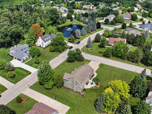W151N10742 Preserve PARKWAY, Germantown, WI 53022