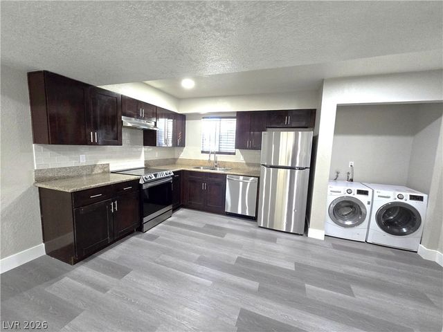 3520 Rio Robles Drive D, North Las Vegas, NV 89030