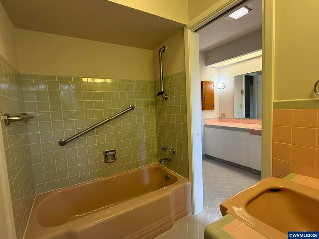 3110 SE Concord Rd, Milwaukie, OR 97267