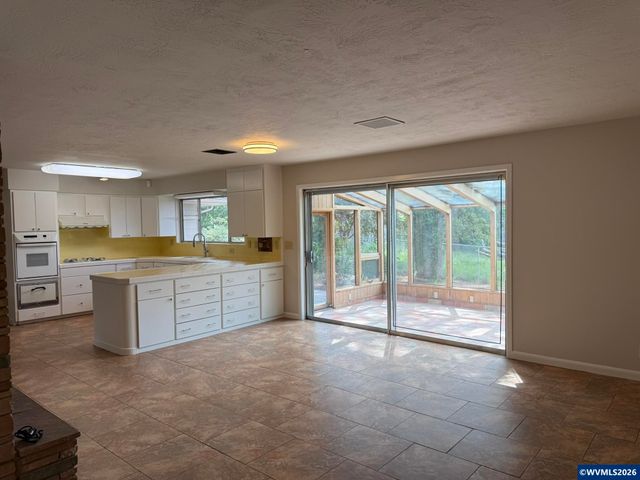 3110 SE Concord Rd, Milwaukie, OR 97267