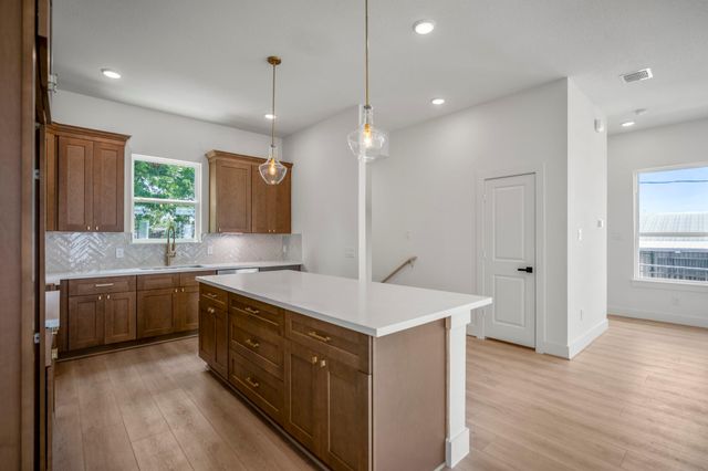 1224 E 23rd Street, Houston, TX 77009
