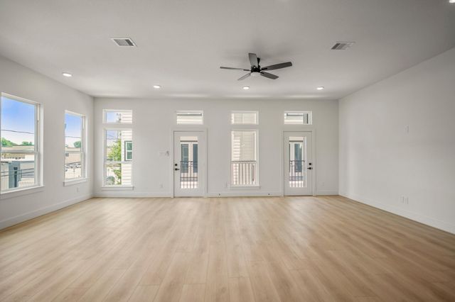 1224 E 23rd Street, Houston, TX 77009