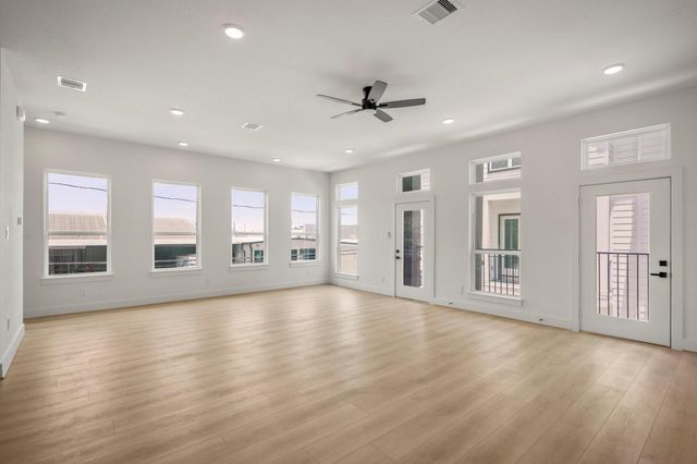 1224 E 23rd Street, Houston, TX 77009