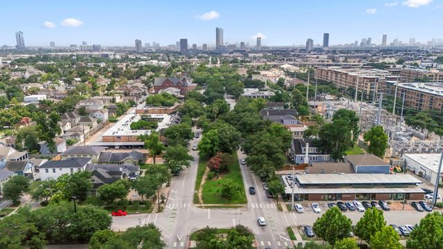 1224 E 23rd Street, Houston, TX 77009