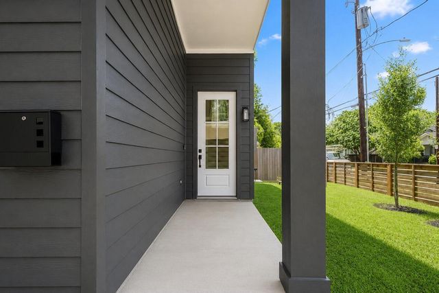 1224 E 23rd Street, Houston, TX 77009