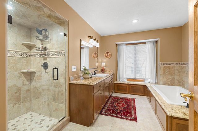 9506 Riverview Avenue, Bloomington, MN 55425