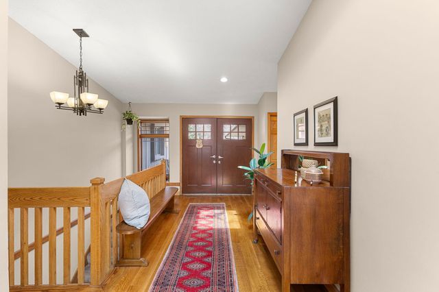 9506 Riverview Avenue, Bloomington, MN 55425