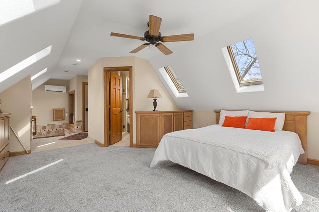 9506 Riverview Avenue, Bloomington, MN 55425